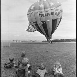 Children watch Hot Air Balloon