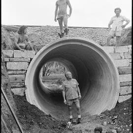 Ngati Rd subway construction