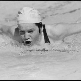 Ann Toomath - swimmer