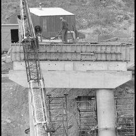 Ruahihi bridge construction