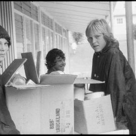 Waihī Intermediate School children