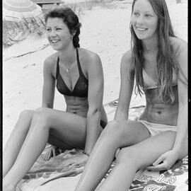 Daryl and Dana Franklin - Ōmanu Beach