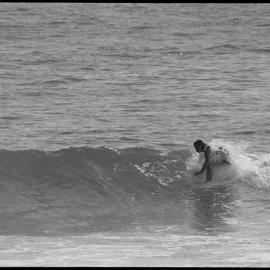 Surfers - Ōmanu Beach