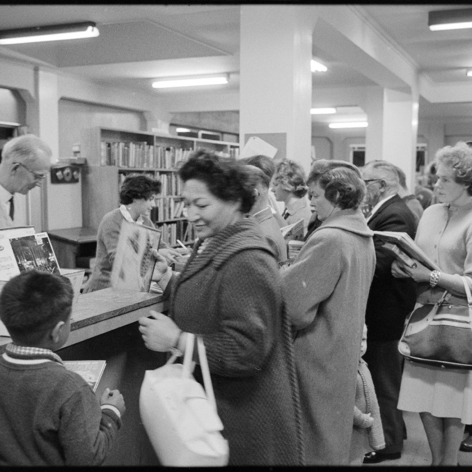 Te Ao Mārama - Tauranga City Libraries moments in history