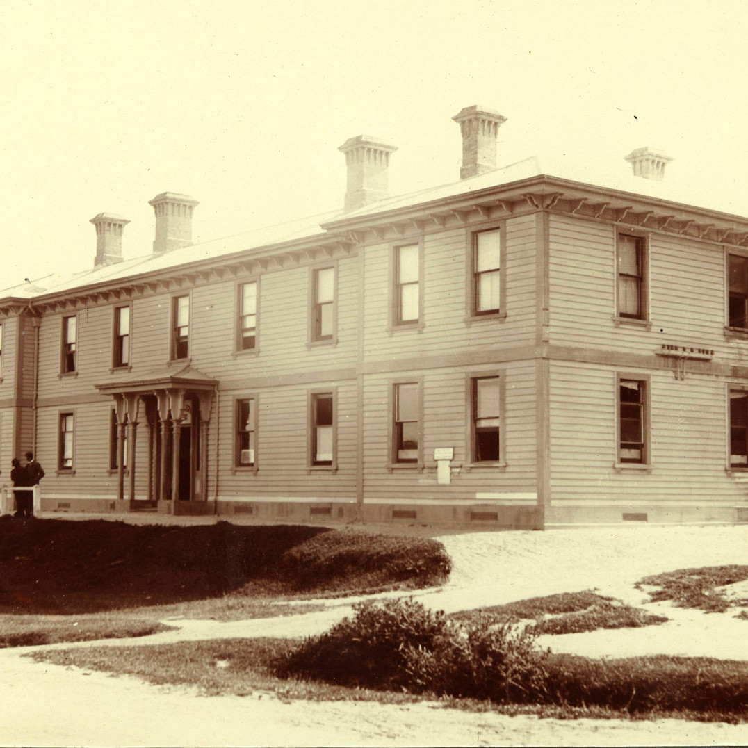 Government Buildings, Tauranga, 1874-1902 (Place)