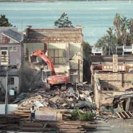 Demolition of the Masonic Hotel in 1993