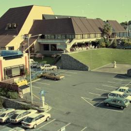 Baycourt and the former Tauranga Library in 1993