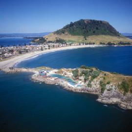 Leisure Island  aerial c1985