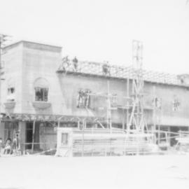 Bank Chambers, Willow and Wharf streets