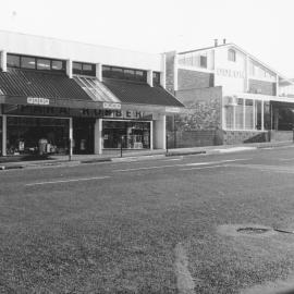 Odeon Theatre and Para Rubber 1982