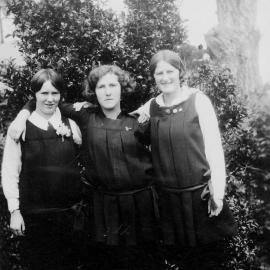 Takapuna Grammar School friends