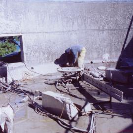 Removal of reservoir 2004