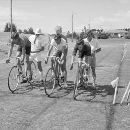 Bay Athletic Championships: start of a cycle race