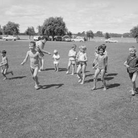 Matamata gospel hall: lolly scramble