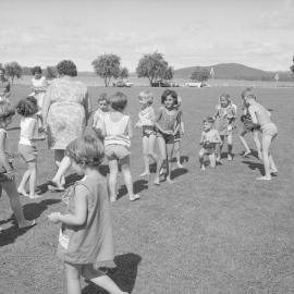 Matamata gospel hall: lolly scramble