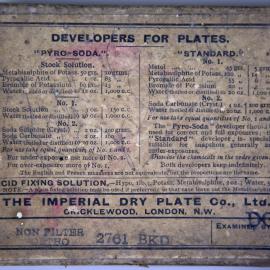 Glass  plate storage box