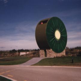 Giant kiwifruit slice at Kiwifruit Country, Te Puke