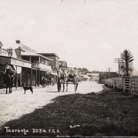 The Strand, Tauranga c. 1911