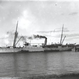 Hinemoa steam ship c. 1890s