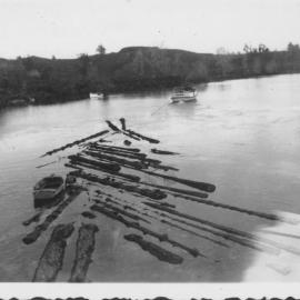 Tauranga harbour. Towing logs. c. 1940s