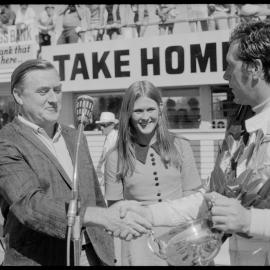 Thrills at Baypark: Bob Owens, Robyn Owens & Ron Grable