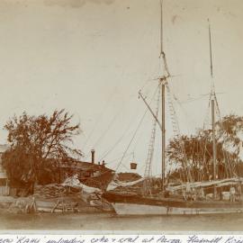 Scow Kahu c 1910