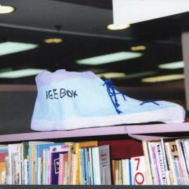 Reebok display shoe 1993