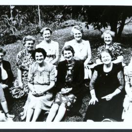 Federation of Women's Institutes c 1940s