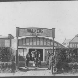 Walker's garage c. 1925