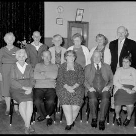 Mount old folk : Mount Maunganui Old Folk's Association Committee