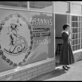 Granny's here : Granny's restaurant & ice cream parlour