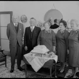 Social News : George & Katie Hansen's golden wedding