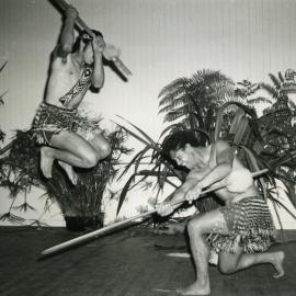 Taiaha performance, Tauranga c 1979 (Ams 169)