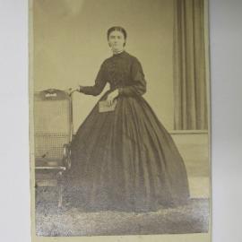 Unidentified young woman 
(Caption: Unidentified woman)