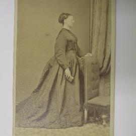 Unidentified young woman 
(Caption: Unidentified woman)