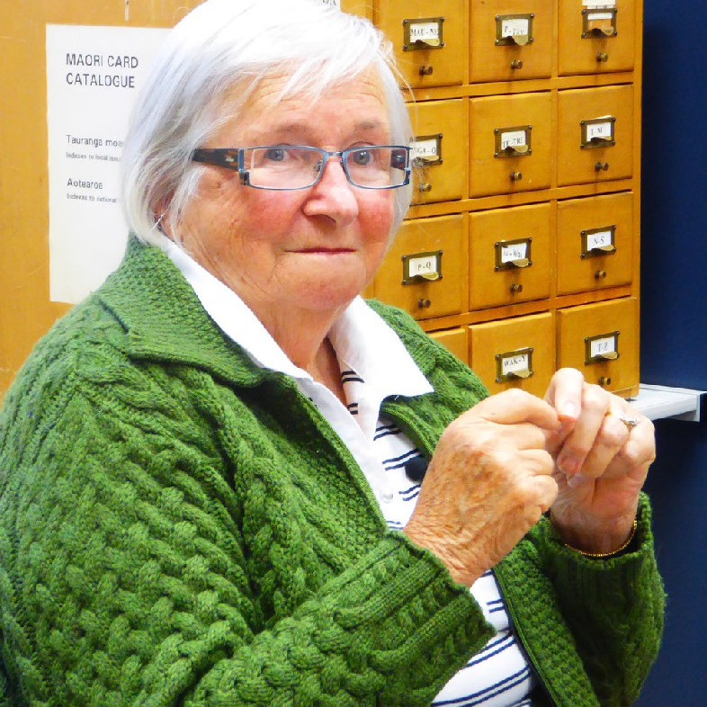 Shirley Arabin: Threads of Memory (2015)