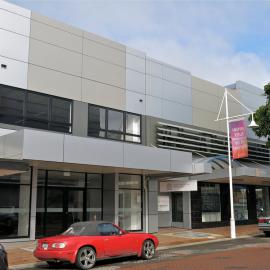 Heritage New Zealand building, SE corner of Wharf and Willow Streets