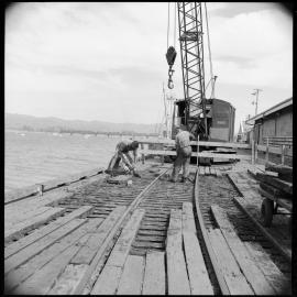 Tauranga Wharf railway lines being renovated