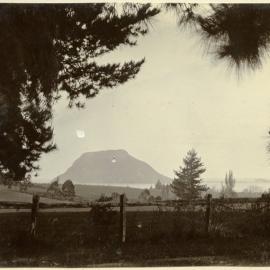 Mauao from Te Papa peninsula