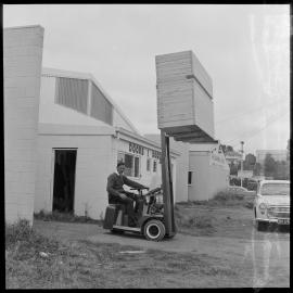 Protoype mini forklift 