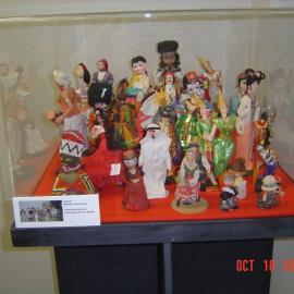 Le bambolineOur suitcase , our roots TRMC 2007 event12