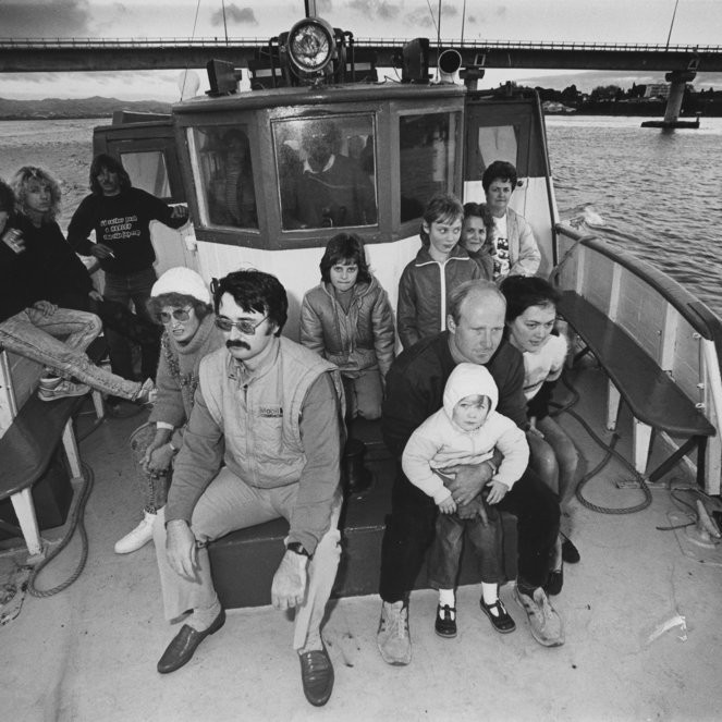 Tauranga-Mount Maunganui ferry service by Max Avery