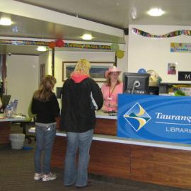 Papamoa Library: Barbie Cowgirl