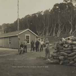 The camp at Te Puia o Whakaari (White island)