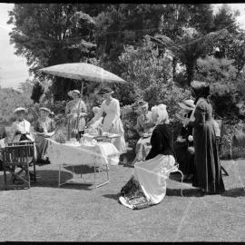 Reoheim's Residence, Old Times Re-enacted