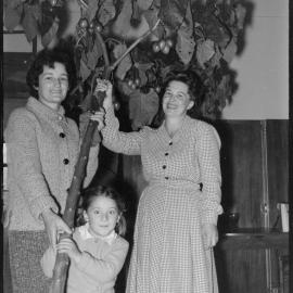 Holy Trinity Ladies Guild. Mrs Hogg, Angela Hogg, Mrs D. Mankelow