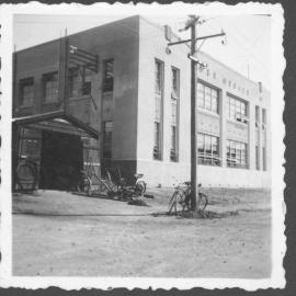 Haua's blacksmith's shop c 1940 