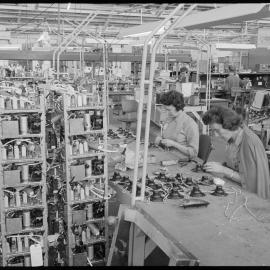 TISCO  Technicians work at table