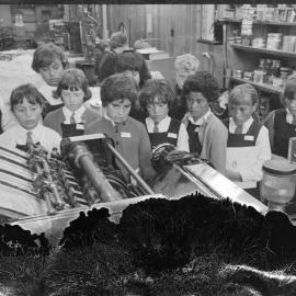 Bethlehem School  pupils shown around Bay of Plenty Times factory  
