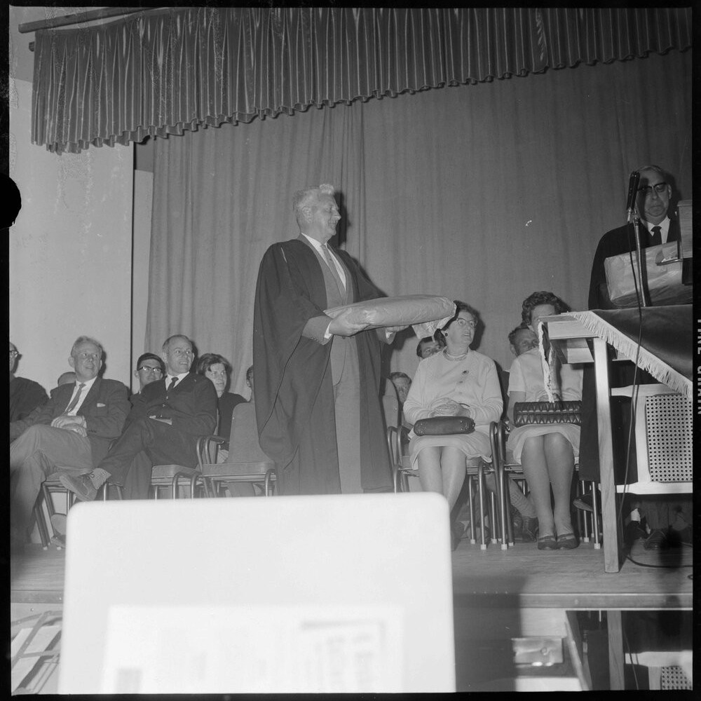 Bush, Ernest Edward, 1909-1988 (Person)